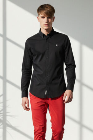 camisa negra calvin klein cuello button down