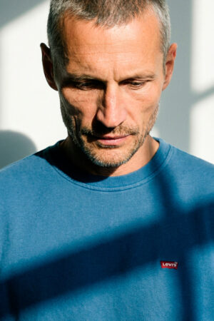 sudadera levi’s crew hombre azul